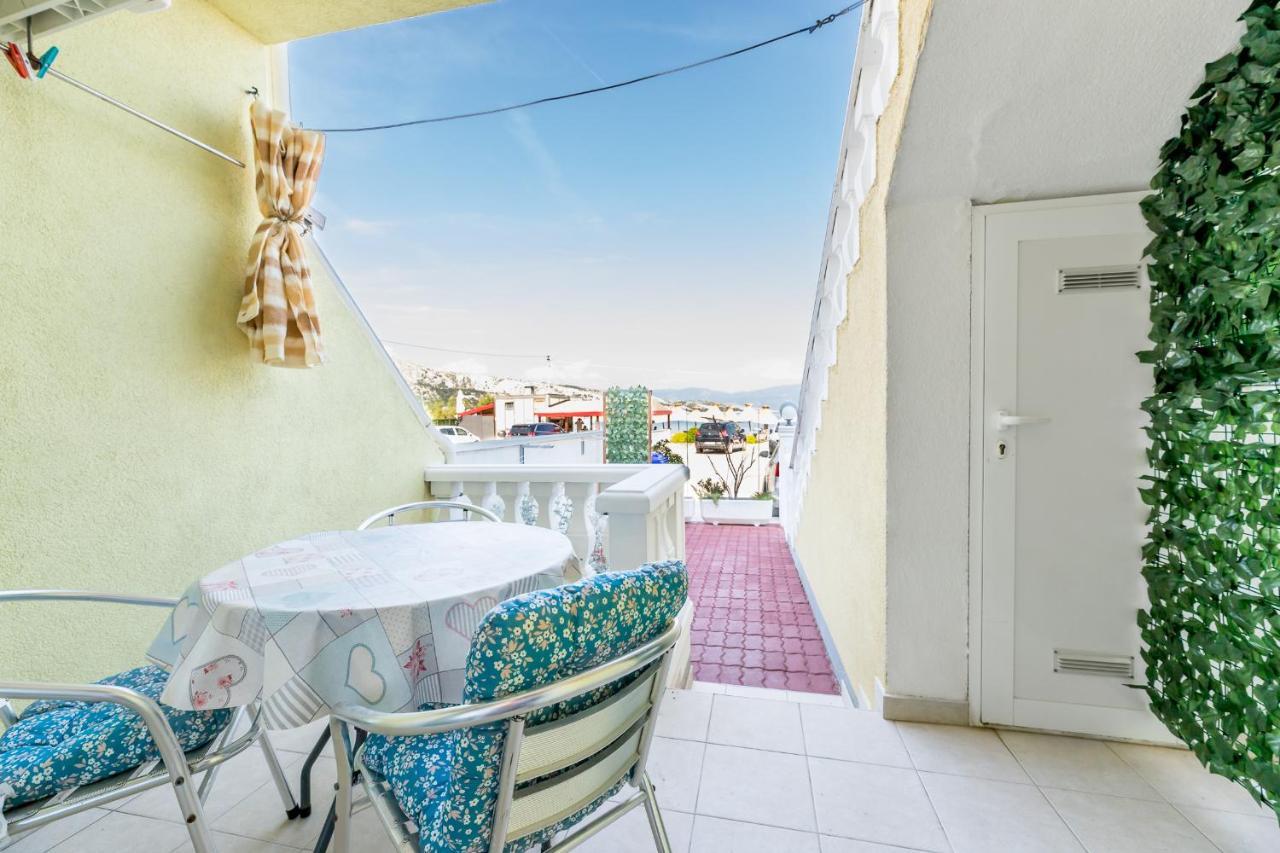 Beach Holiday Baska Exterior photo